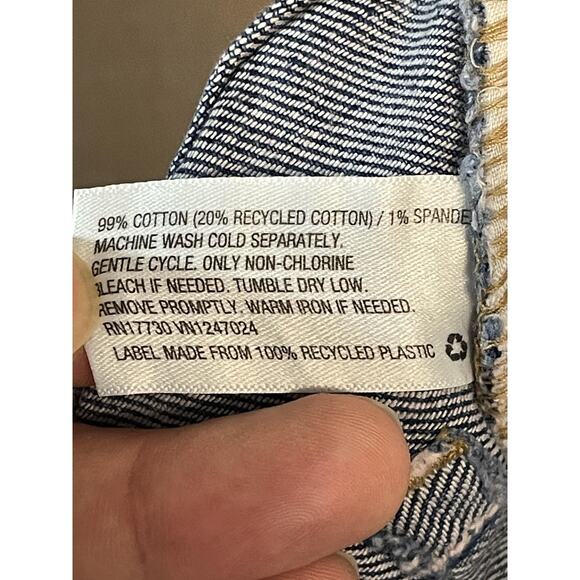 Wild Fable Jeans Womens 10 Blue Super High Rise Straight Button Fly Distressed - Picture 12 of 13